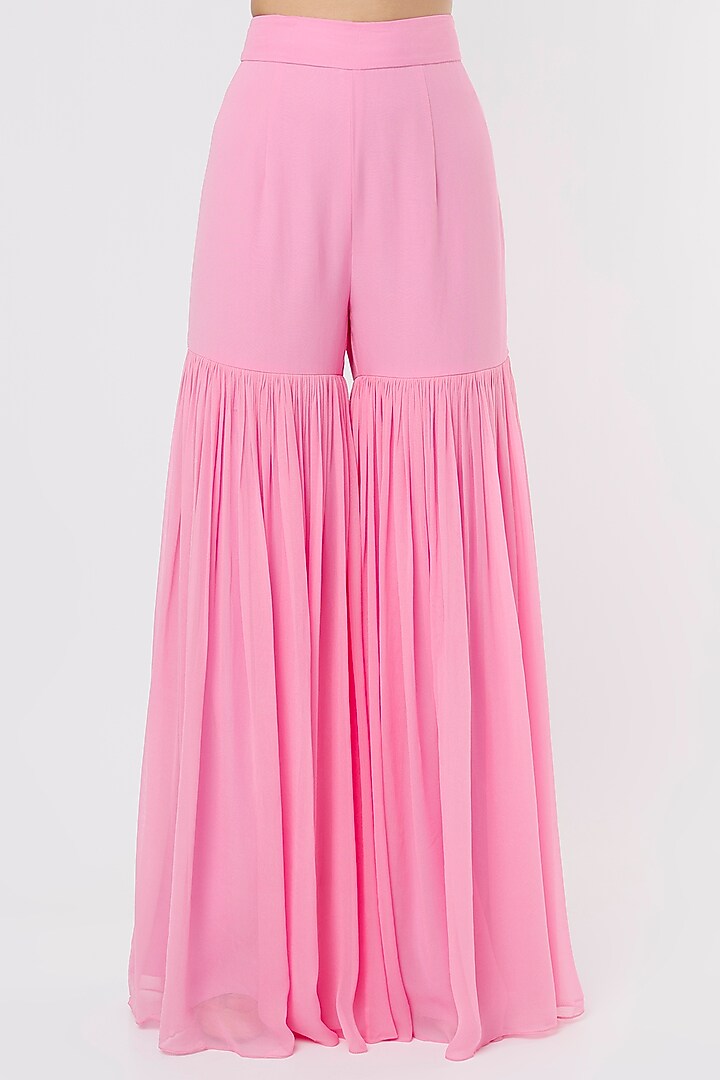 Pink Embroidered Cape Set by Kresha Lulla at Pernia's Pop Up Shop