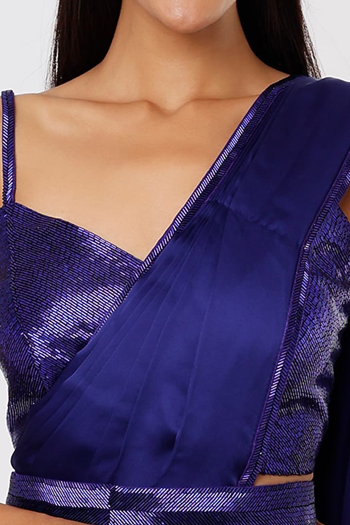 Blue Embroidered Wedding Saree Set by Kresha Lulla at Pernia's Pop Up Shop