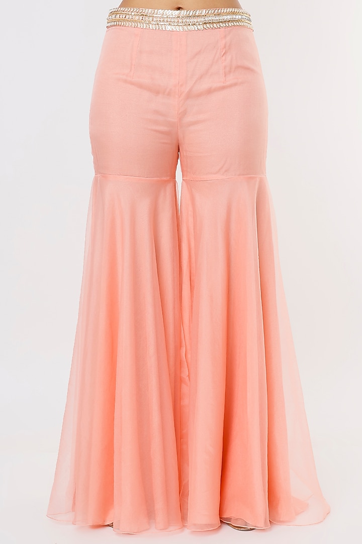 Peach Embroidered Cape Set by Kresha Lulla at Pernia's Pop Up Shop