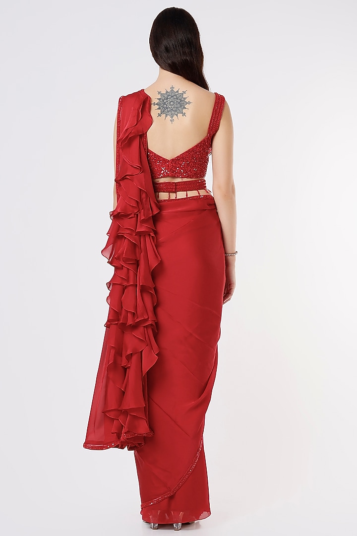 Red Embroidered Wedding Saree Set by Kresha Lulla at Pernia's Pop Up Shop