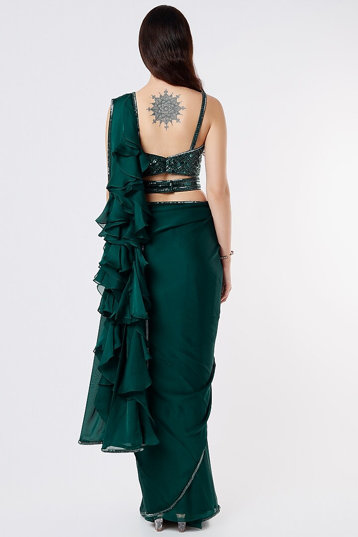Dark Green Wedding Saree Set With Embroidery by Kresha Lulla at Pernia's Pop Up Shop