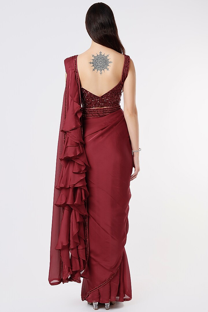 Maroon Embroidered Wedding Saree Set by Kresha Lulla at Pernia's Pop Up Shop