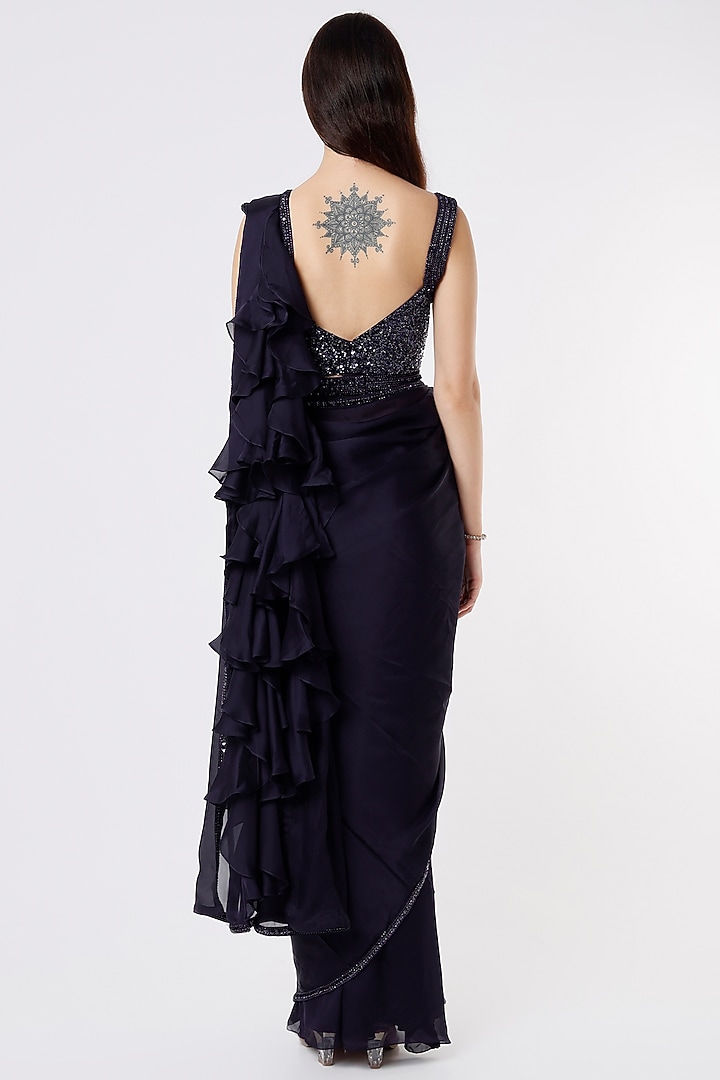Navy Blue Wedding Saree Set With Embroidery by Kresha Lulla at Pernia's Pop Up Shop