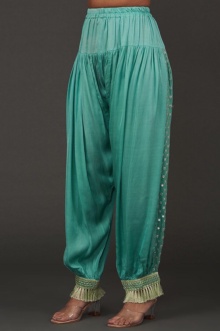 Green Georgette Mirror Embroidered Kurta Set by kunwarani ritu at Pernia's Pop Up Shop