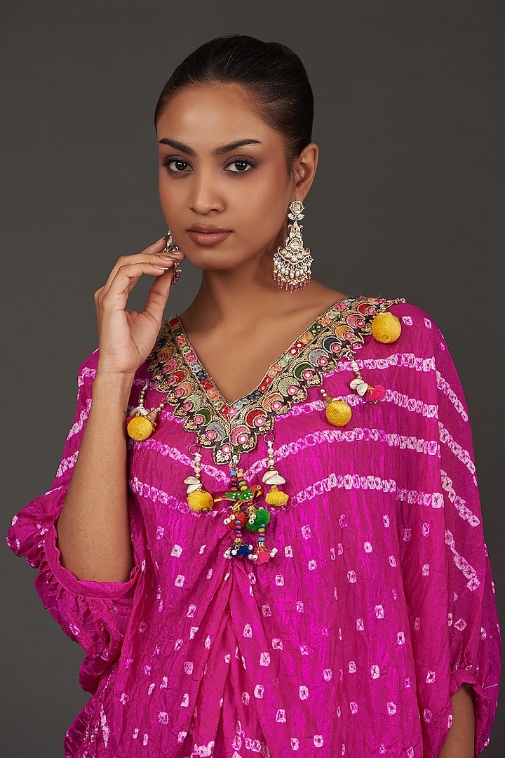 Pink Silk Bandhani Cape Set by kunwarani ritu at Pernia's Pop Up Shop