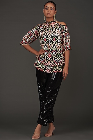 Black Georgette Mirror Embroidered Co-Ord Set by kunwarani ritu
