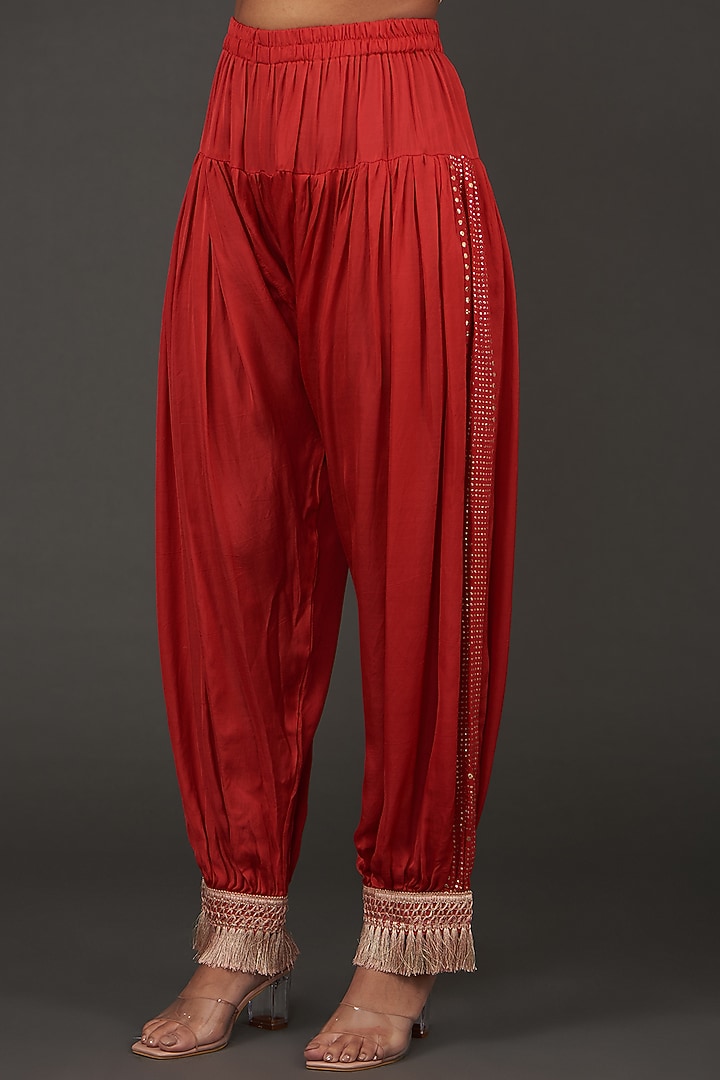 Red Georgette Mirror Embroidered Kurta Set by kunwarani ritu at Pernia's Pop Up Shop