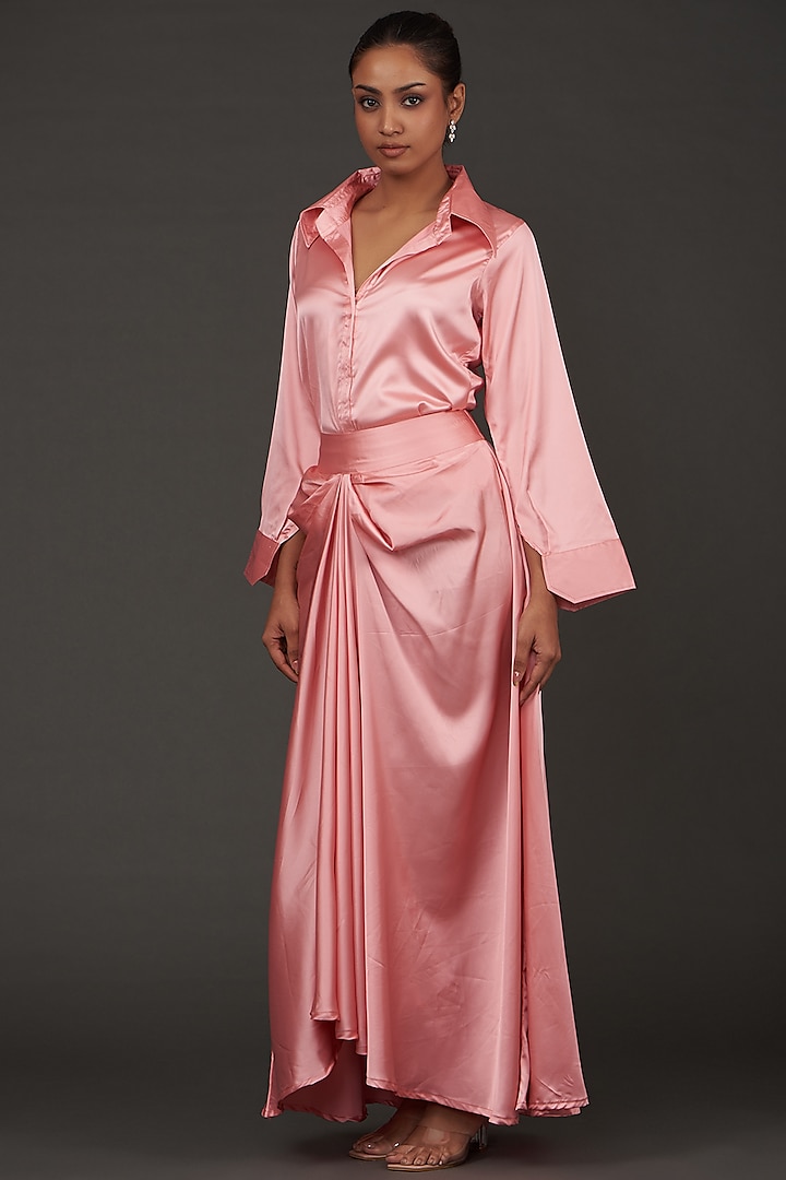 Pink Satin Skirt Set by kunwarani ritu
