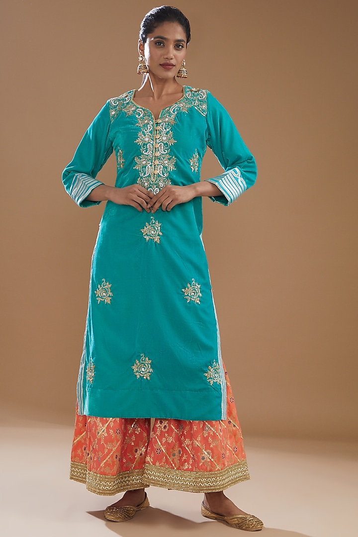 Orange Brocade Gharara Set by kunwarani ritu