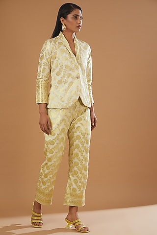 White Brocade Jacket Set by kunwarani ritu