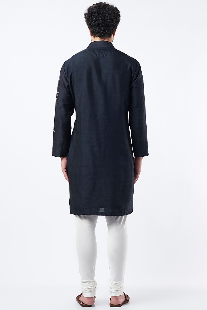 Black Floral Printed Kurta Set by Krish Sanghvi at Pernia's Pop Up Shop