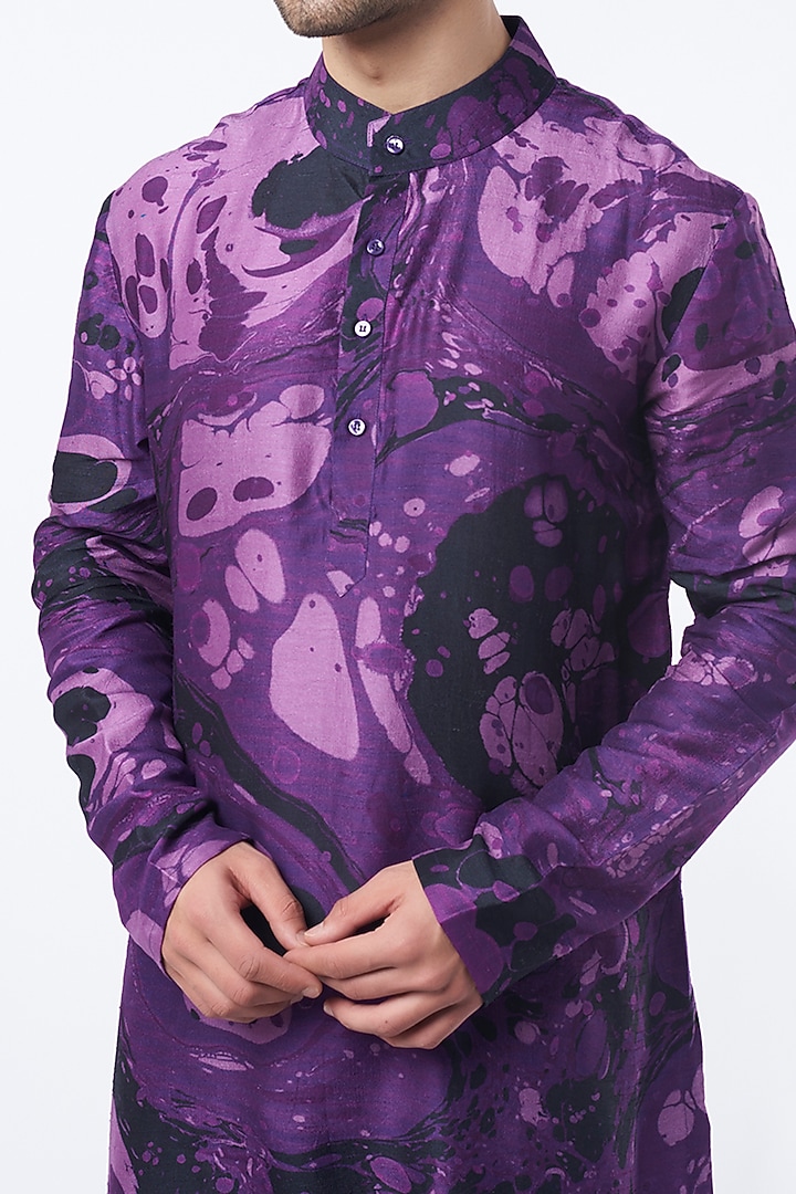 Purple Digital Printed Kurta Set by Krish Sanghvi at Pernia's Pop Up Shop