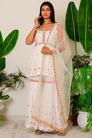 Snow White Embroidered Sharara Set by Kritika kataria
