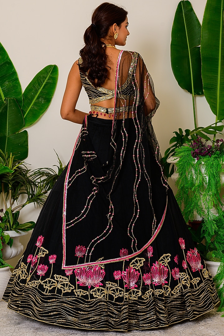 Black Hand Embroidered Wedding Lehenga Set by Kritika kataria at Pernia's Pop Up Shop
