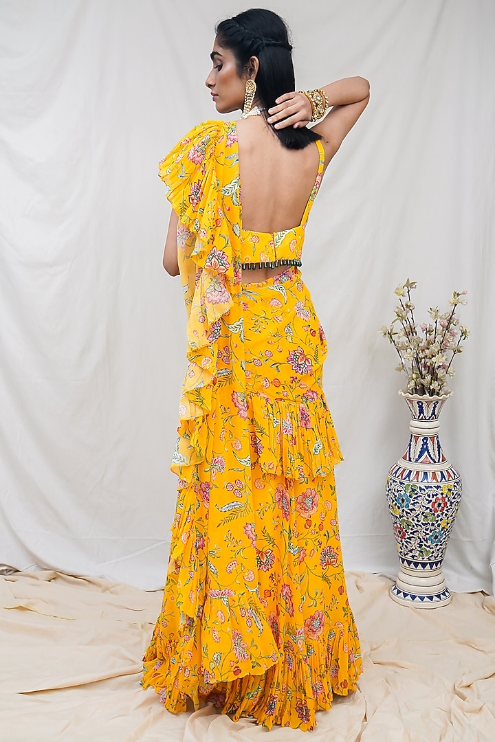 Yellow Printed Pre-Pleated Party Wear Saree Set by Krupa Kapadia at Pernia's Pop Up Shop
