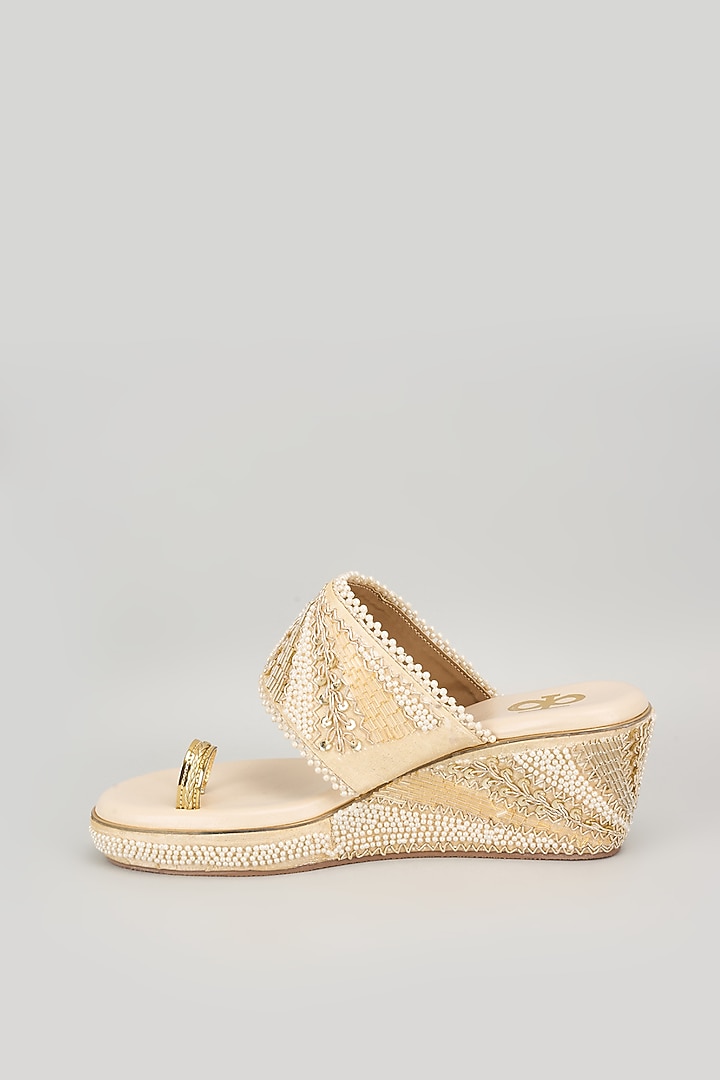 Rose Gold Silk & Wood Sequins Embroidered Kolhapuri Heels by Kkarma Accessories at Pernia's Pop Up Shop