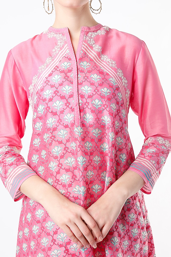 Peach Hand Block Printed Tunic by Krishna Mehta at Pernia's Pop Up Shop