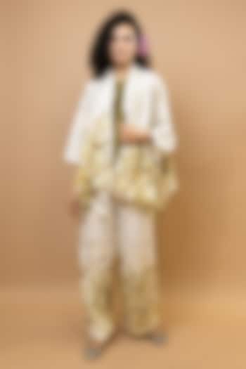 Ivory & Olive Pure Silk Printed Co-Ord Set by Krishna Mehta at Pernia's Pop Up Shop