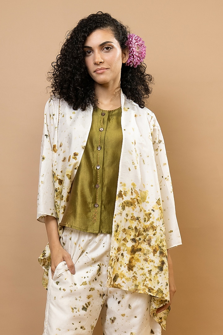 Ivory & Olive Pure Silk Printed Co-Ord Set by Krishna Mehta at Pernia's Pop Up Shop