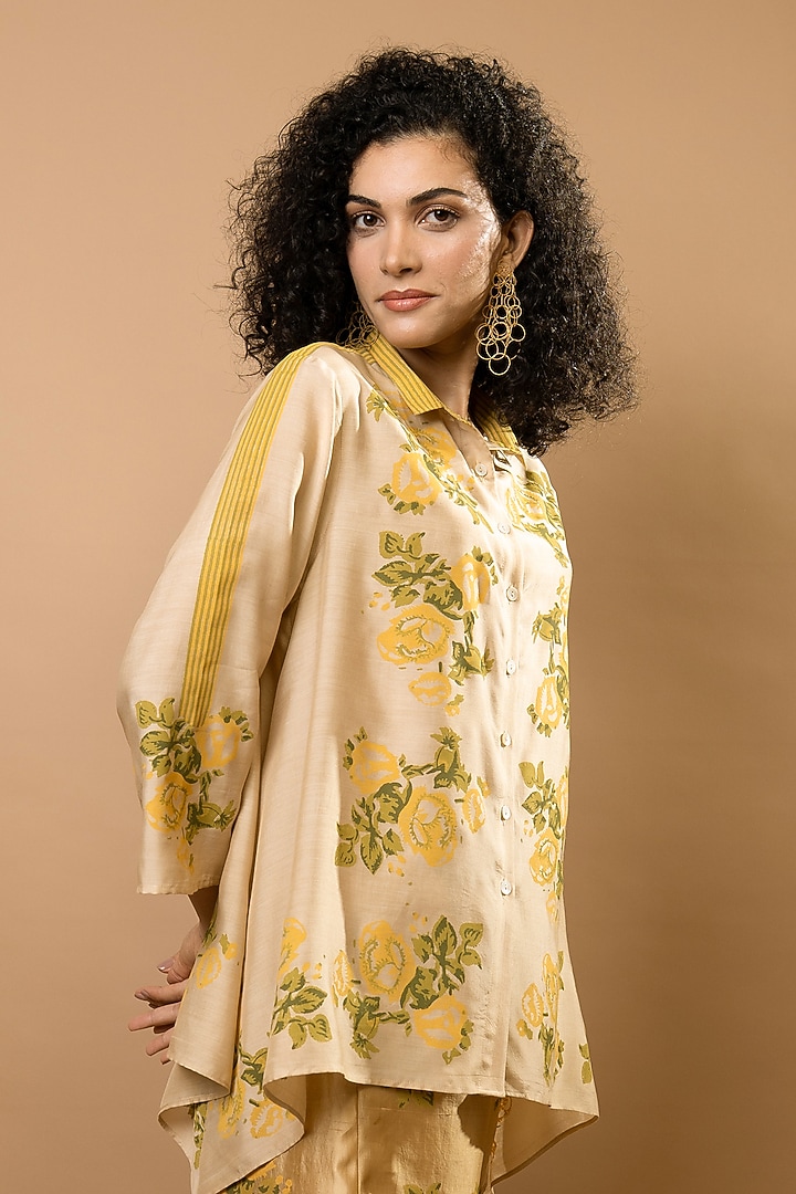 Beige Chanderi Block Printed Co-Ord Set by Krishna Mehta at Pernia's Pop Up Shop