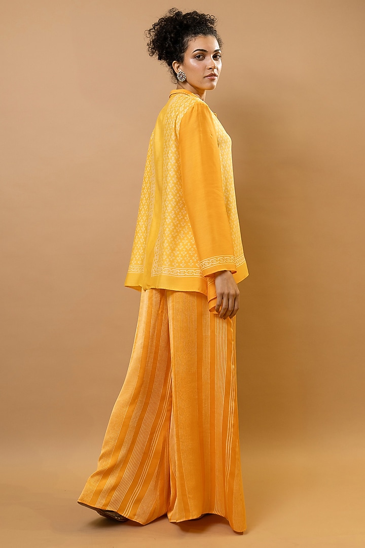 Yellow & Orange Ombre Chanderi Block Printed Co-ord Set by Krishna Mehta at Pernia's Pop Up Shop