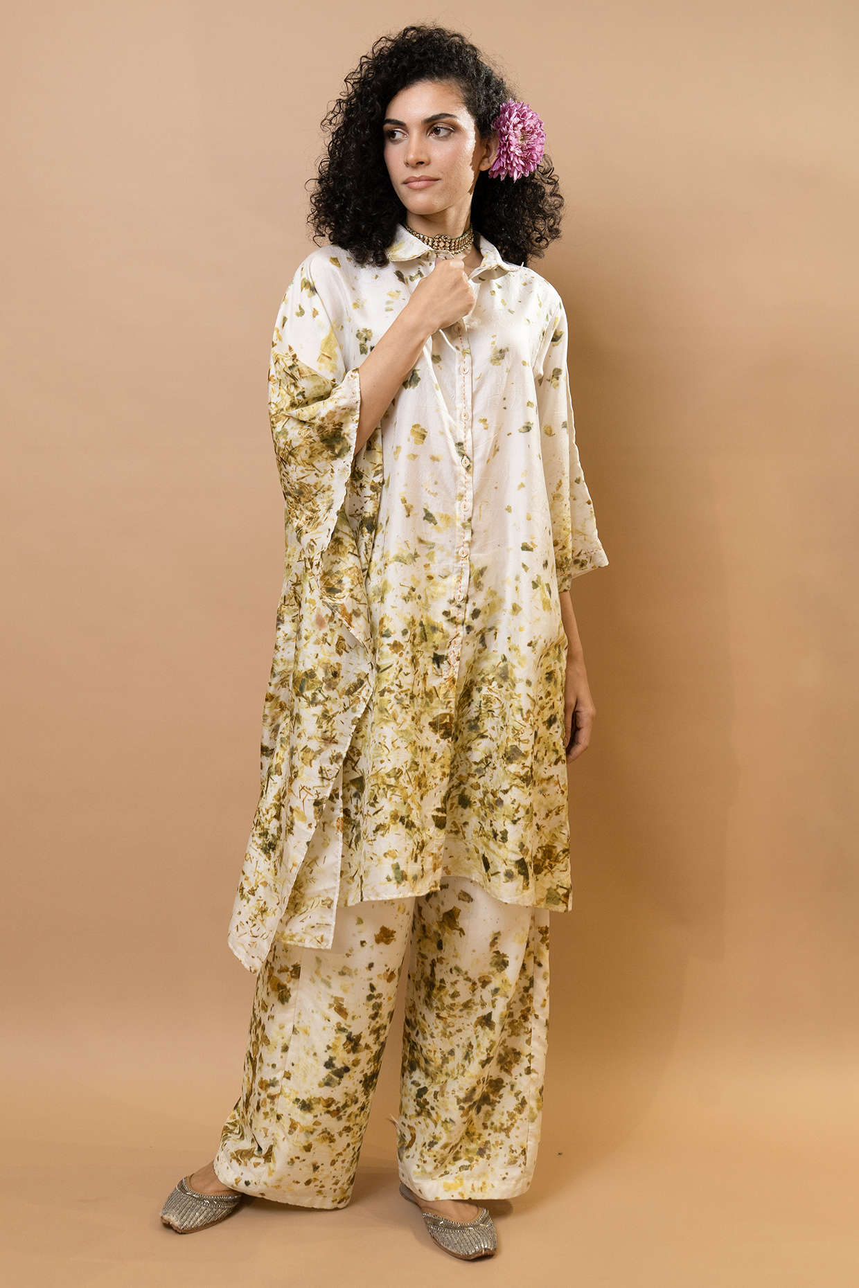 Olive Green & Ivory Pure Silk Tunic Set by Krishna Mehta at Pernia's Pop Up Shop