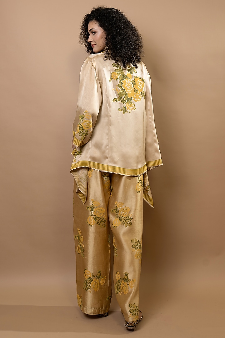 Beige Chanderi Block Printed Jacket Set by Krishna Mehta at Pernia's Pop Up Shop