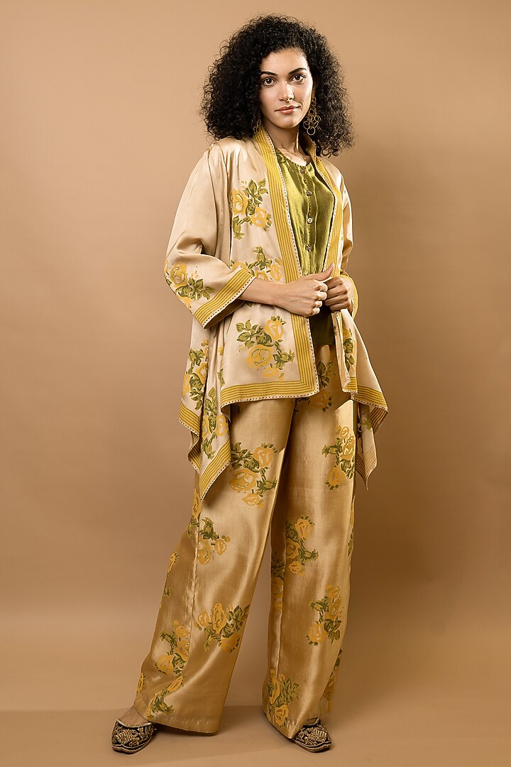 Beige Chanderi Block Printed Jacket Set by Krishna Mehta at Pernia's Pop Up Shop