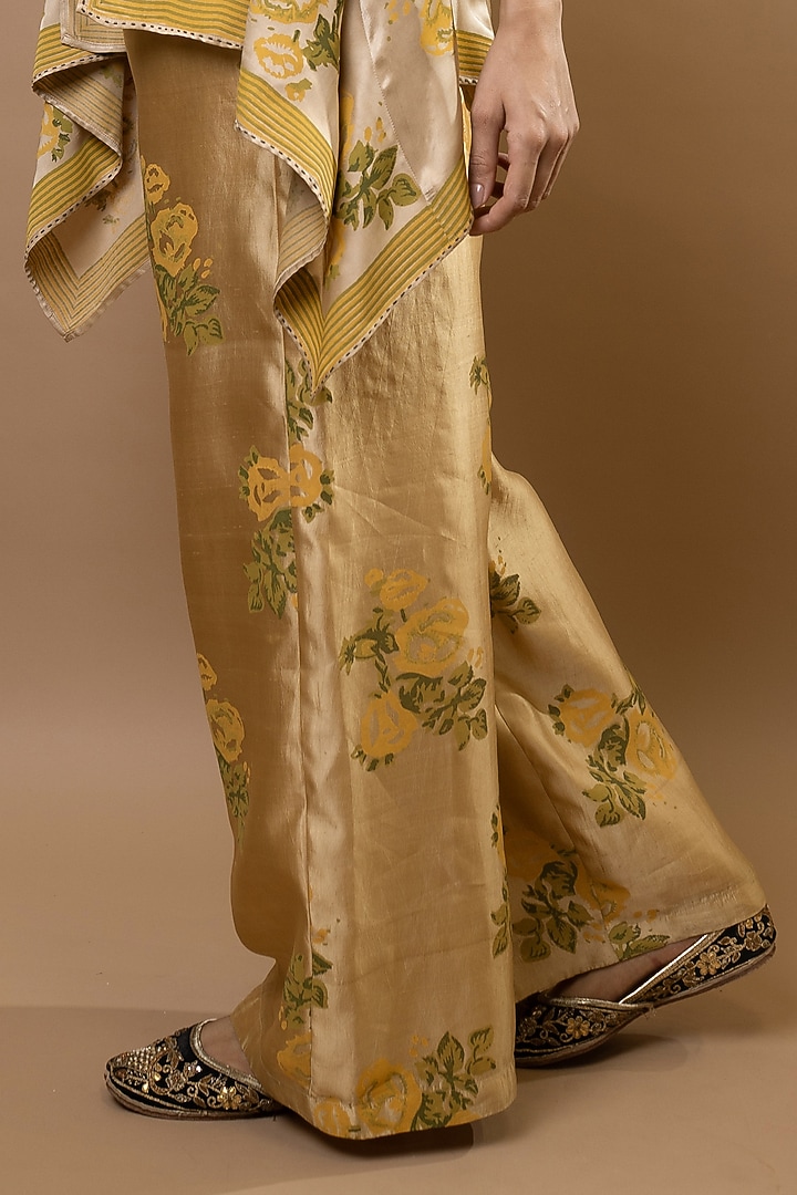 Beige Chanderi Block Printed Jacket Set by Krishna Mehta at Pernia's Pop Up Shop