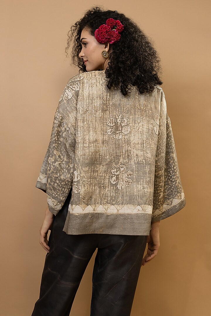 Beige Pure Silk Jacket by Krishna Mehta at Pernia's Pop Up Shop