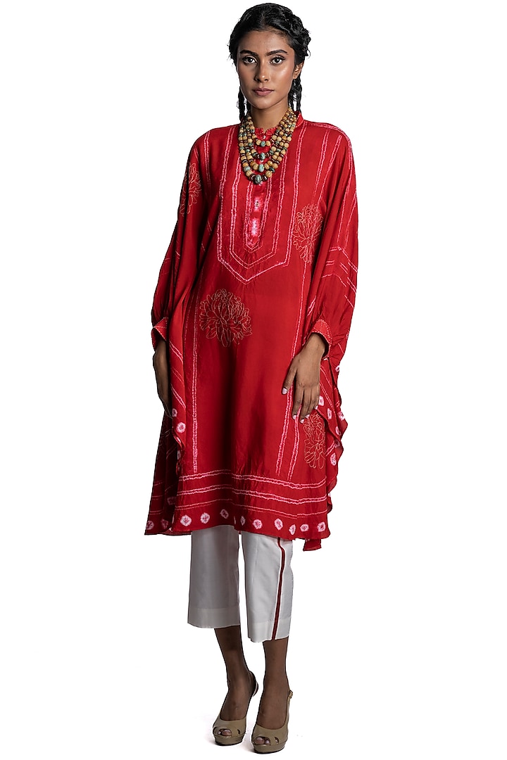 Red Tie-Dyed Kaftan Set by Krishna Mehta