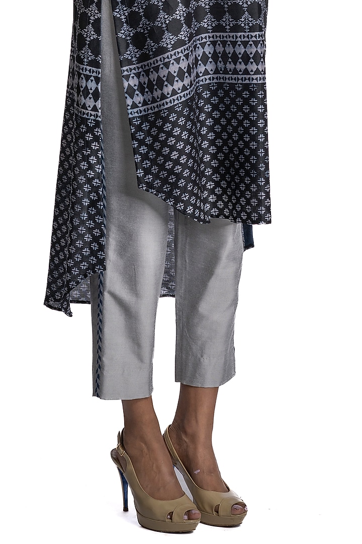 Black Printed Tunic Set by Krishna Mehta at Pernia's Pop Up Shop
