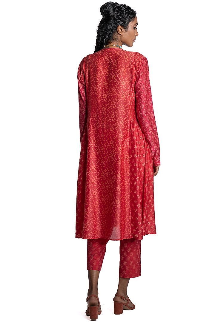 Red Printed Tunic Set by Krishna Mehta at Pernia's Pop Up Shop