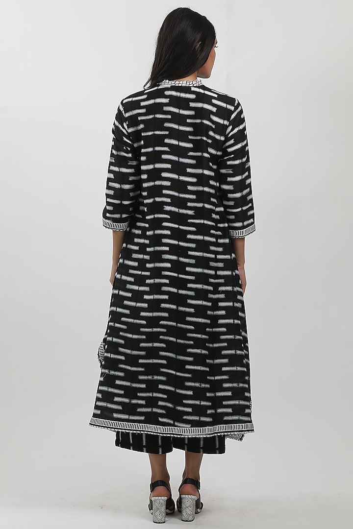 Black & White Chanderi Shibori Tie-Dye A-Line Tunic by Krishna Mehta at Pernia's Pop Up Shop