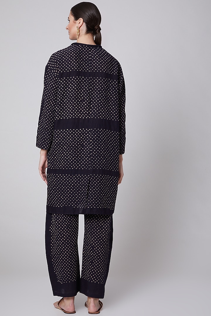 Black Embroidered Bandhej Jacket by Krishna Mehta at Pernia's Pop Up Shop