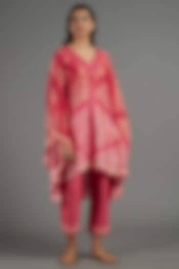 Red Embroidered Kaftan Set by Krishna Mehta at Pernia's Pop Up Shop