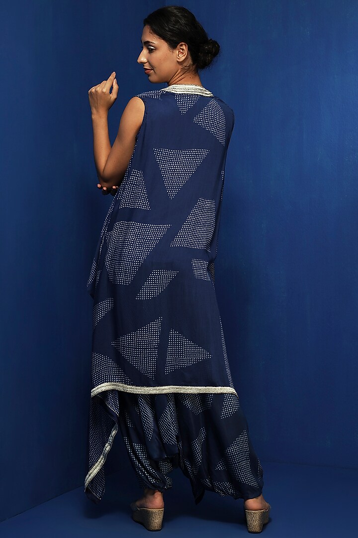 Indigo Chanderi Handblock Printed Asymmetric Cape Set by Krishna Mehta at Pernia's Pop Up Shop