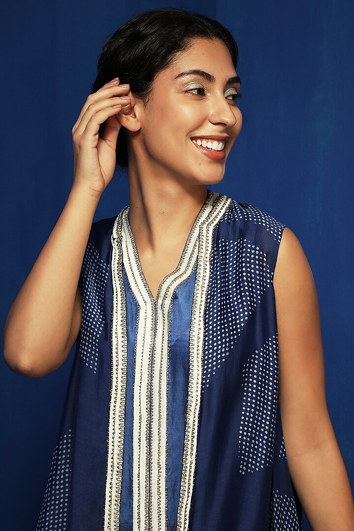 Indigo Chanderi Handblock Printed Asymmetric Cape Set by Krishna Mehta at Pernia's Pop Up Shop