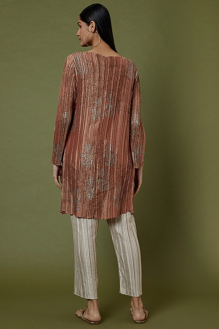 Beige Tussar Pleated Pant by Krishna Mehta at Pernia's Pop Up Shop
