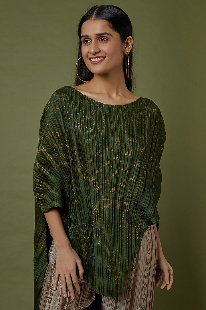Beige Printed Pleated Pants by Krishna Mehta at Pernia's Pop Up Shop