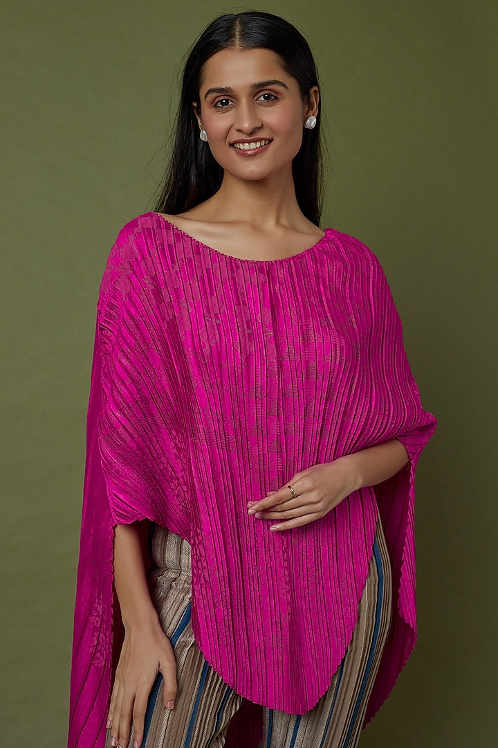 Beige Printed Pleated Pants by Krishna Mehta at Pernia's Pop Up Shop