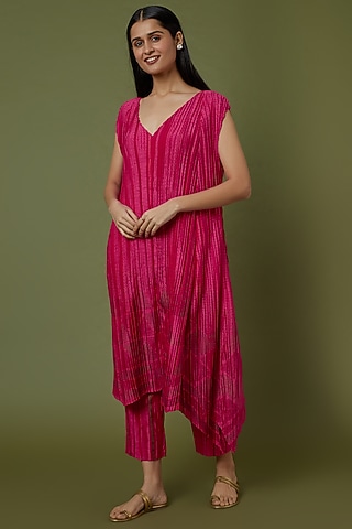 Pink Printed Pleated Pants by Krishna Mehta