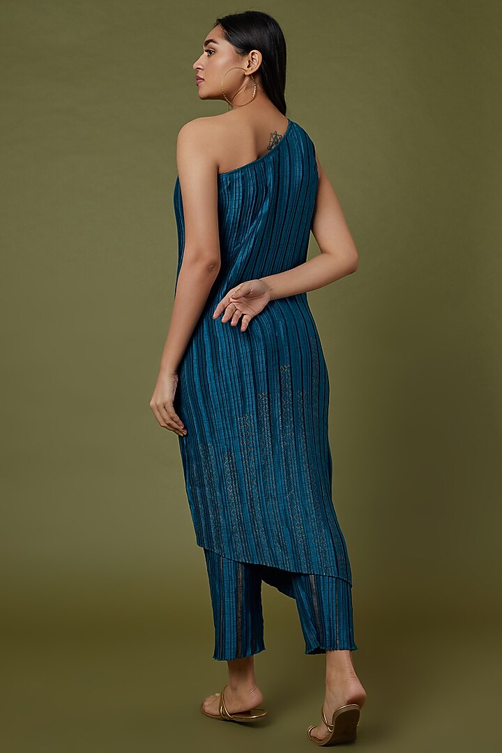 Navy Blue Printed Pleated Pants by Krishna Mehta at Pernia's Pop Up Shop