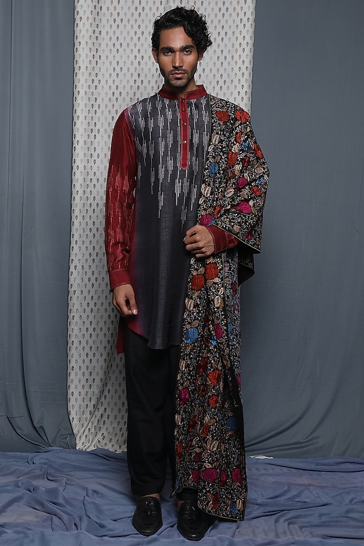 Black Chanderi Embroidered Stole by Krishna Mehta Men at Pernia's Pop Up Shop