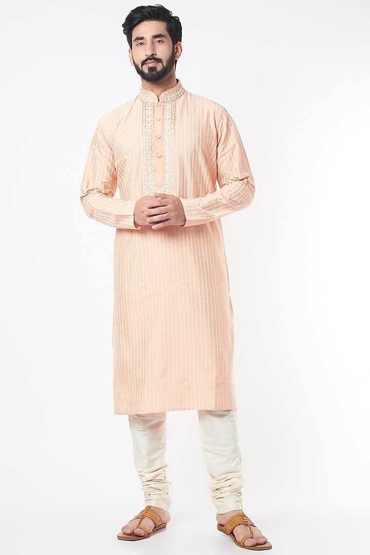 Peach Block Printed Kurta Set by Krishna Mehta Men at Pernia's Pop Up Shop