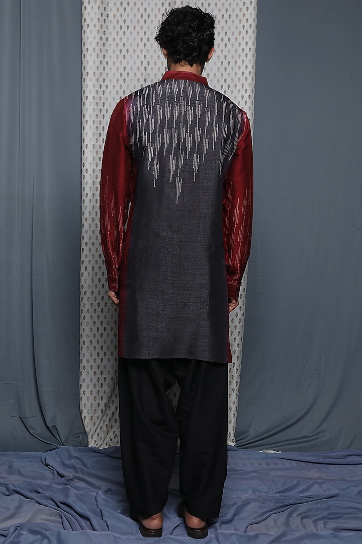 Maroon & Grey Tussar Printed Kurta by Krishna Mehta Men at Pernia's Pop Up Shop