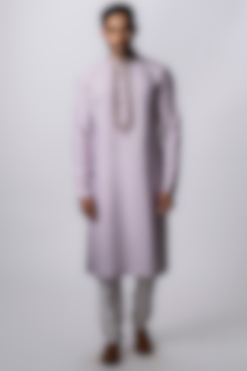 Mauve Hand Embroidered Kurta Set by Krishna Mehta Men at Pernia's Pop Up Shop