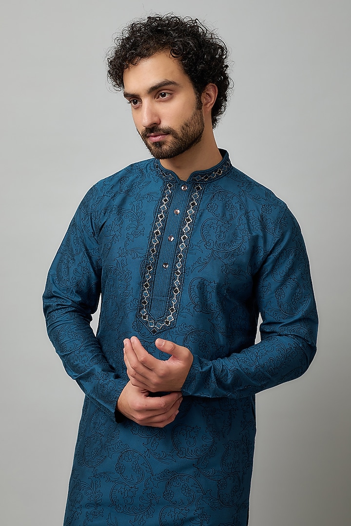 Indigo Cotton Viscose Floral Jaal Embroidered Kurta Set by Krishna Mehta Men at Pernia's Pop Up Shop