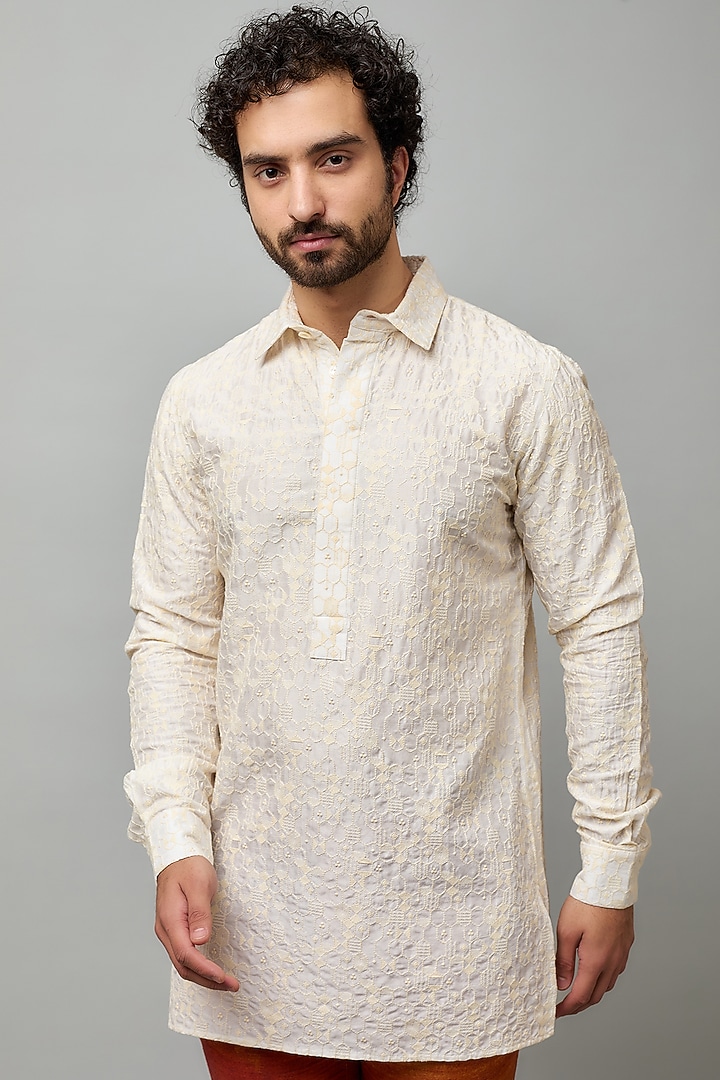 Off-White Cotton Viscose Motif Embroidered Kurta by Krishna Mehta Men at Pernia's Pop Up Shop