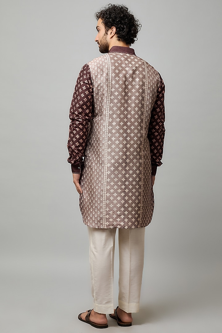 Grey & Maroon Tussar Block Printed Kurta Set by Krishna Mehta Men at Pernia's Pop Up Shop